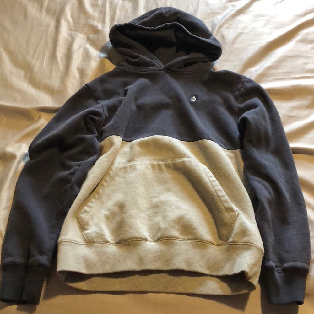 Volcom sweatshirt